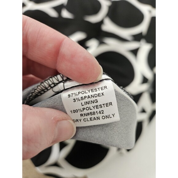 London Times Sheath Dress Size 8 Black & White Geometric circles Faux Belt - Picture 8 of 8